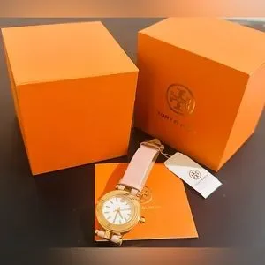 Tory Burch TBW9008 Classic T Rose Gold Pink Leather Women\'s Watch New Authentic Tory Burch Classic T Rose Gold Pink Leather  main image 4